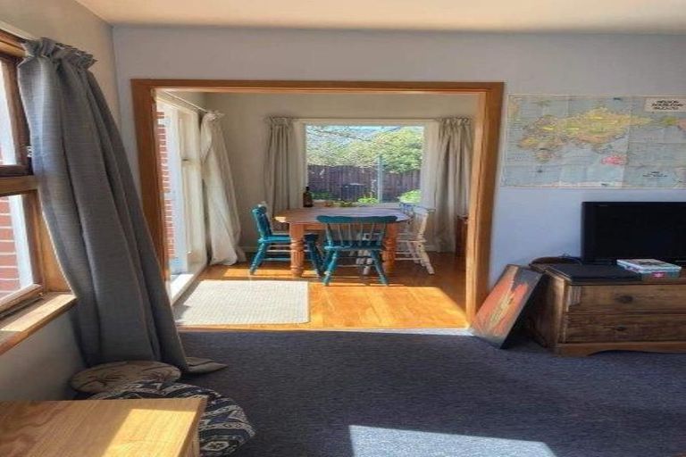 Photo of property in 6 Geelong Place, Burnside, Christchurch, 8053