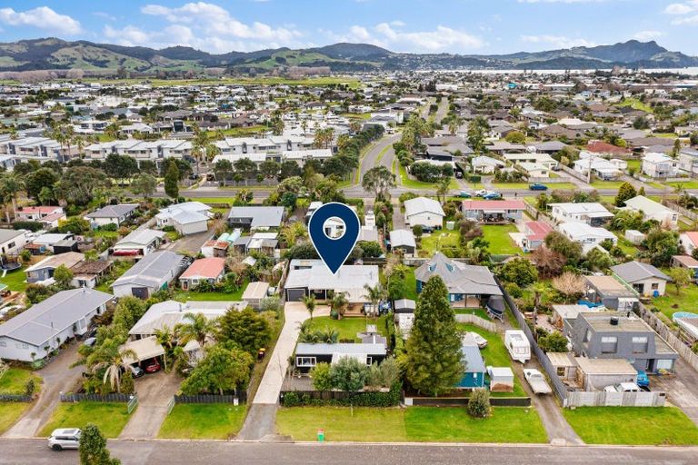 Photo of property in 14 Catherine Crescent, Whitianga, 3510