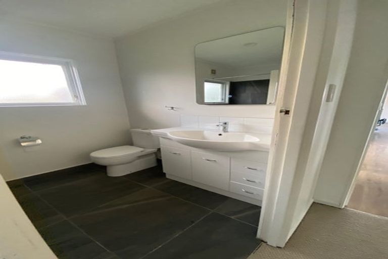 Photo of property in 70 Molesworth Drive, Mangawhai, 0505