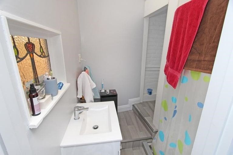 Photo of property in 18 Titan Street, North Dunedin, Dunedin, 9016