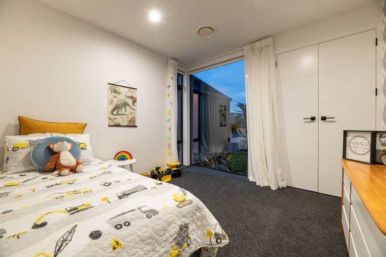 Photo of property in 28 Selliera Place, Papamoa Beach, Papamoa, 3118