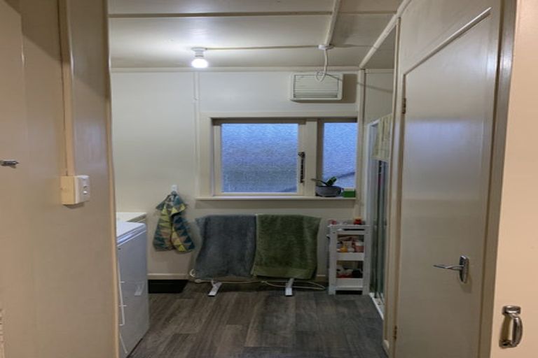 Photo of property in 27 Mccoll Street, Vogeltown, Wellington, 6021