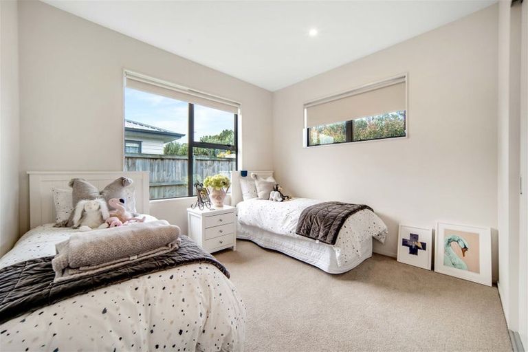 Photo of property in 33 Doidge Street, Beachlands, Auckland, 2018