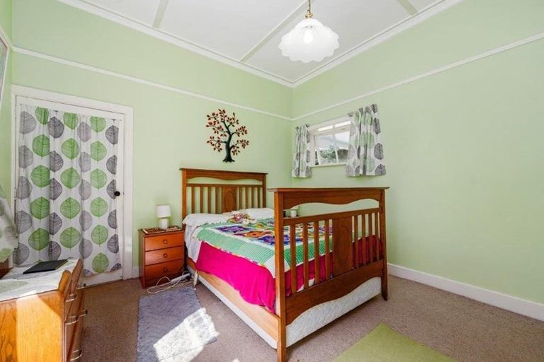 Photo of property in 7 Calico Line, Marton, 4710