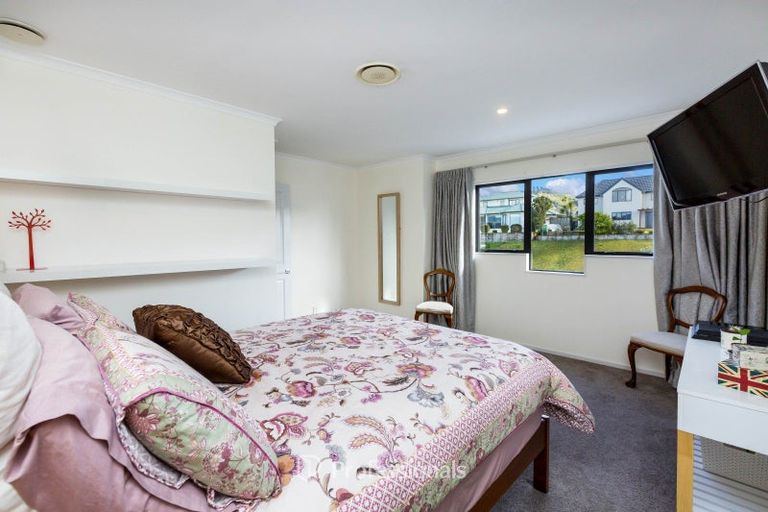 Photo of property in 28 Kirton Drive, Riverstone Terraces, Upper Hutt, 5018