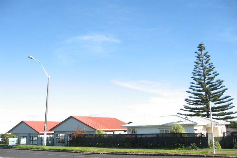 Photo of property in 6/79 Great South Road, Manurewa, Auckland, 2102