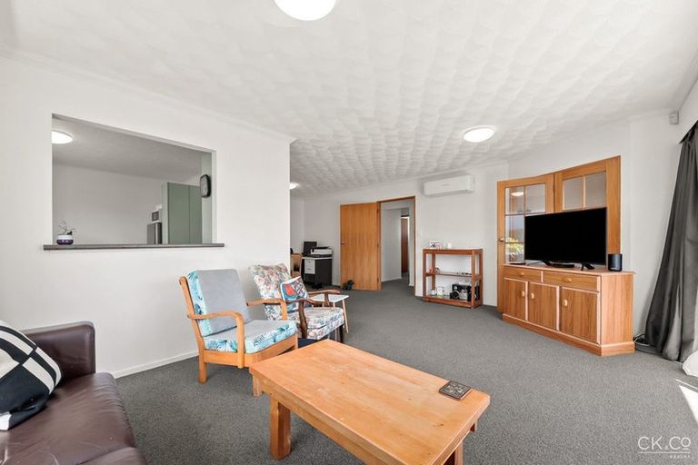 Photo of property in 4/6 Cornwall Street, Hutt Central, Lower Hutt, 5010