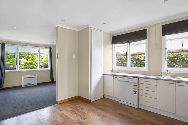 Photo of property in 15 Smitheram Street, Allenton, Ashburton, 7700