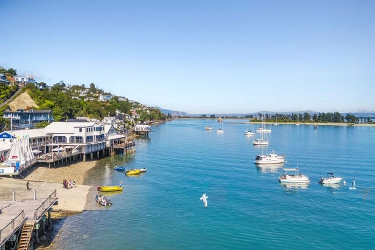 Photo of property in Waterfront Apartments, 11/309 Wakefield Quay, Stepneyville, Nelson, 7010