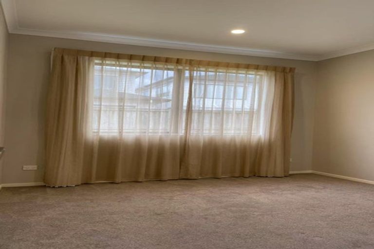 Photo of property in 19 Golden Avenue, Flat Bush, Auckland, 2019