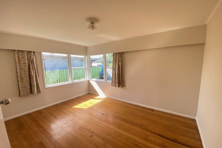 Photo of property in 43a Vine Street, Mangere East, Auckland, 2024