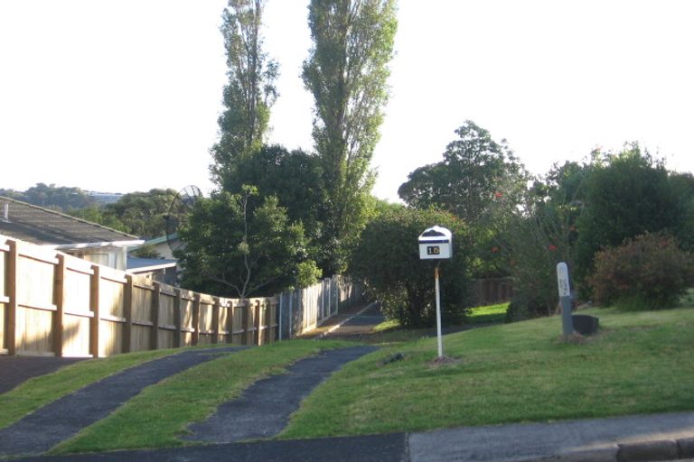Photo of property in 15 Velma Road, Hillcrest, Auckland, 0627