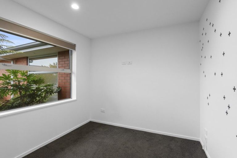Photo of property in 28 Champagne Avenue, Yaldhurst, Christchurch, 8042
