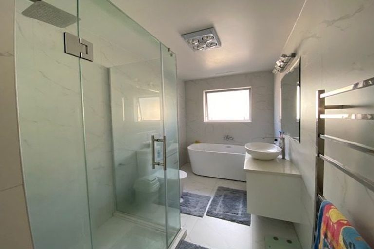 Photo of property in 6 Puoro Street, Flat Bush, Auckland, 2019