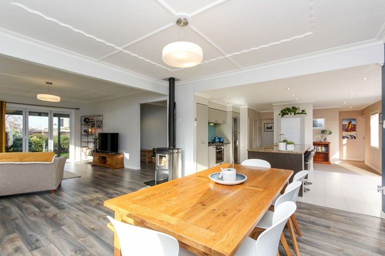 Photo of property in 28 Beach Street, Fitzroy, New Plymouth, 4312