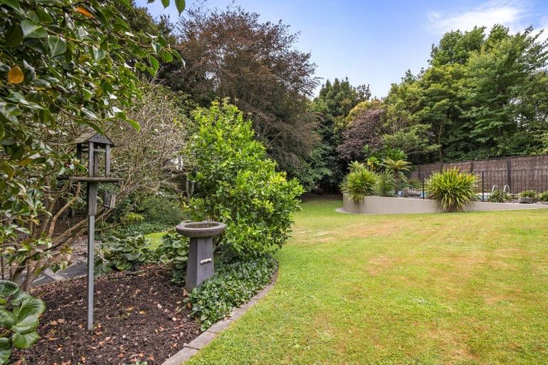 Photo of property in 19 Cremorne Avenue, Hokowhitu, Palmerston North, 4410