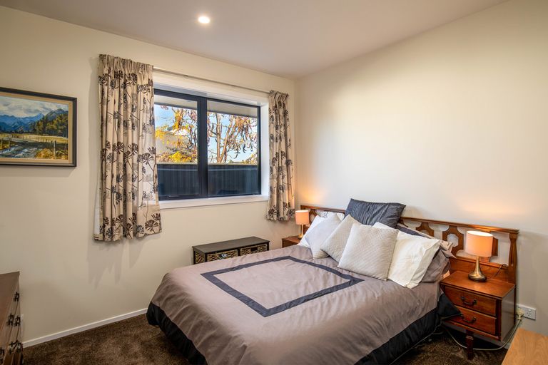 Photo of property in 6 Chandler Crescent, Clyde, 9330