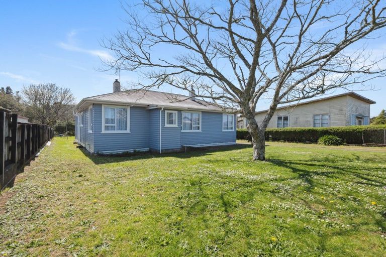 Photo of property in 10 Lear Street, Stratford, 4332