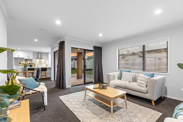 Photo of property in 81 Puhirake Crescent, Pyes Pa, Tauranga, 3112