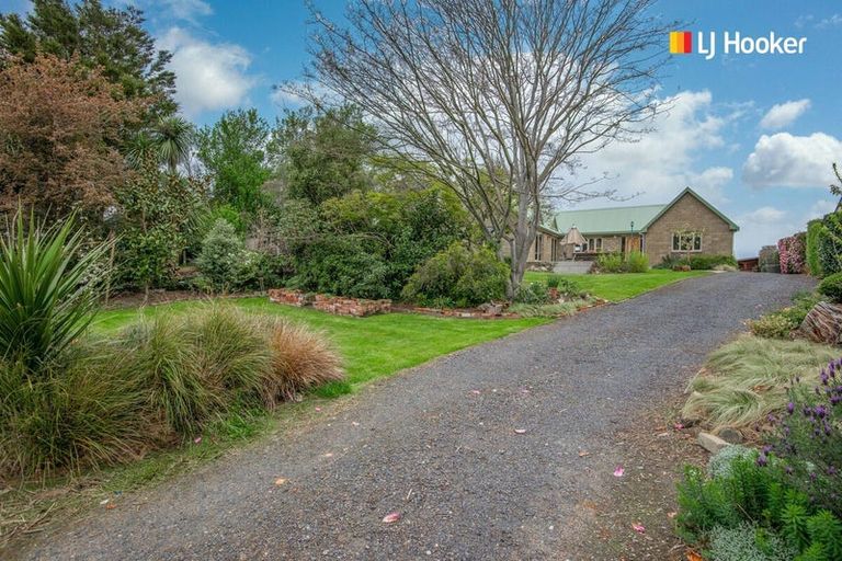 Photo of property in 19 Skerries Street, Outram, 9019