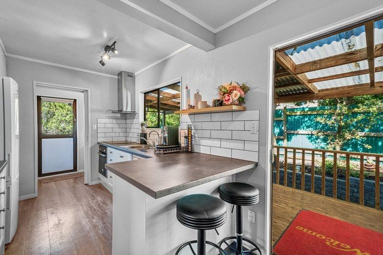 Photo of property in 22 Zingaro Place, Massey, Auckland, 0614