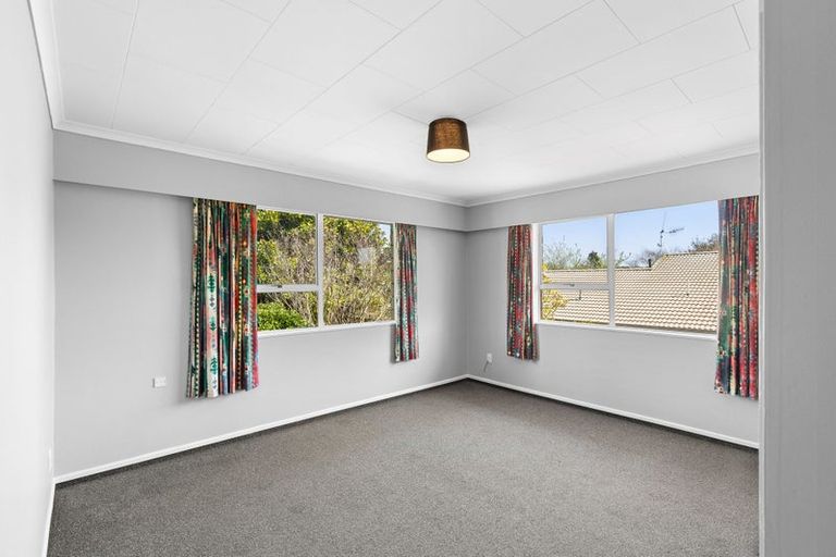 Photo of property in 2 Dee Street, Levin, 5510