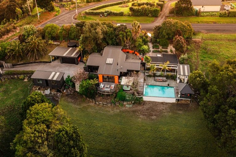 Photo of property in 170 Oyster Point Road, Kaukapakapa, Warkworth, 0984