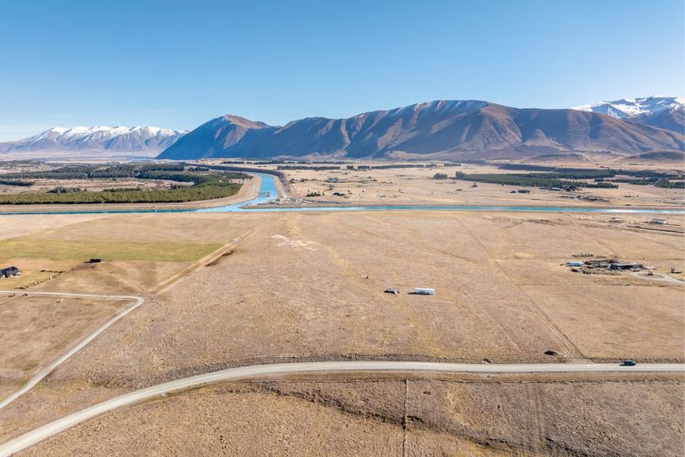 Photo of property in 78 Pyramid Terrace, Twizel, 7999