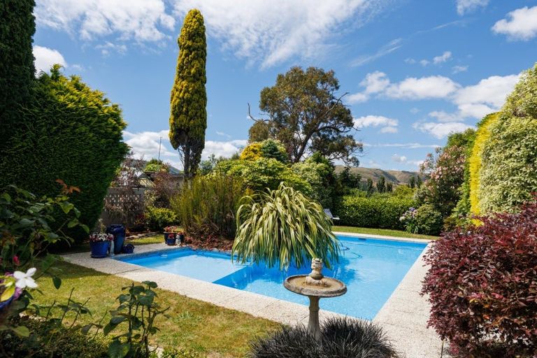 Photo of property in 1498 Napier Road, Ashhurst, 4810