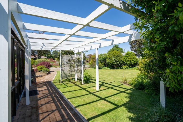 Photo of property in 12d Taylor Street, Cambridge, 3434