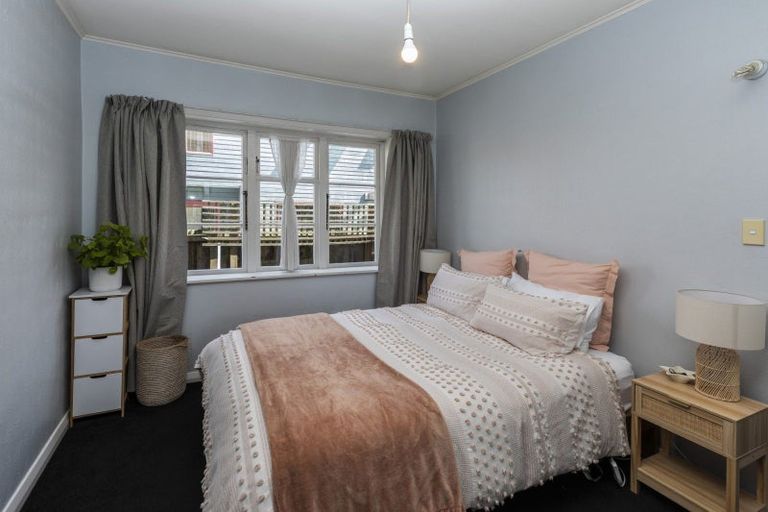 Photo of property in 17 Paeroa Street, Riccarton, Christchurch, 8041