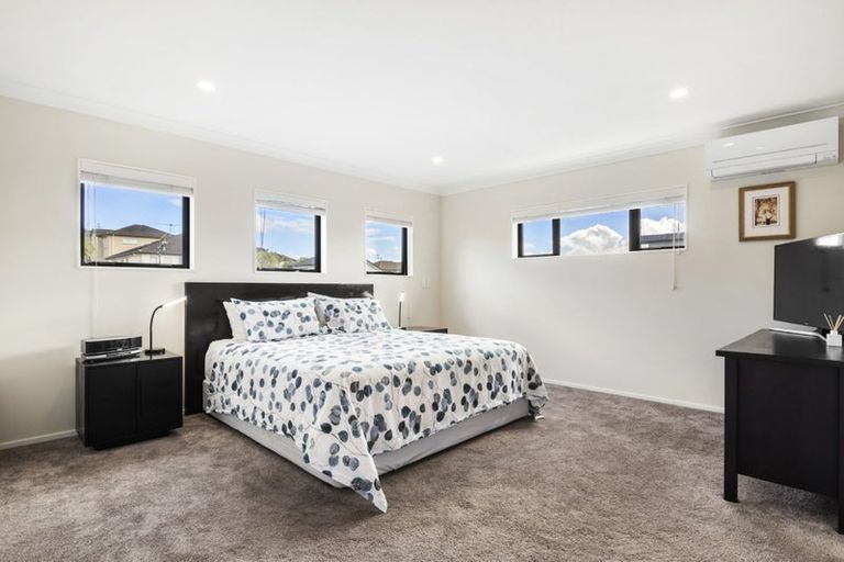 Photo of property in 29 Laurel Oak Drive, Schnapper Rock, Auckland, 0632