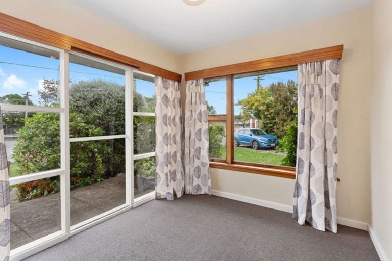 Photo of property in 114 Kerrs Road, Avonside, Christchurch, 8061