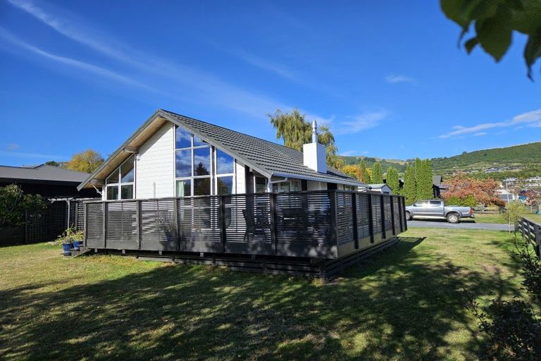 Photo of property in 125 Kenrigg Road West, Kinloch, Taupo, 3377