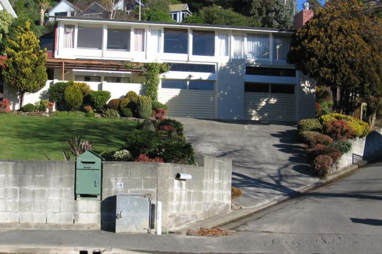 Photo of property in 13 Gunns Crescent, Cashmere, Christchurch, 8022