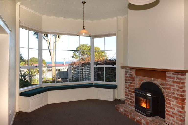 Photo of property in 22 Queen Street, Brighton, Dunedin, 9035