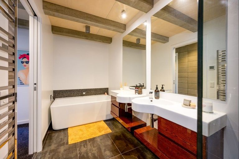 Photo of property in 27 Ridgecrest, Wanaka, 9305