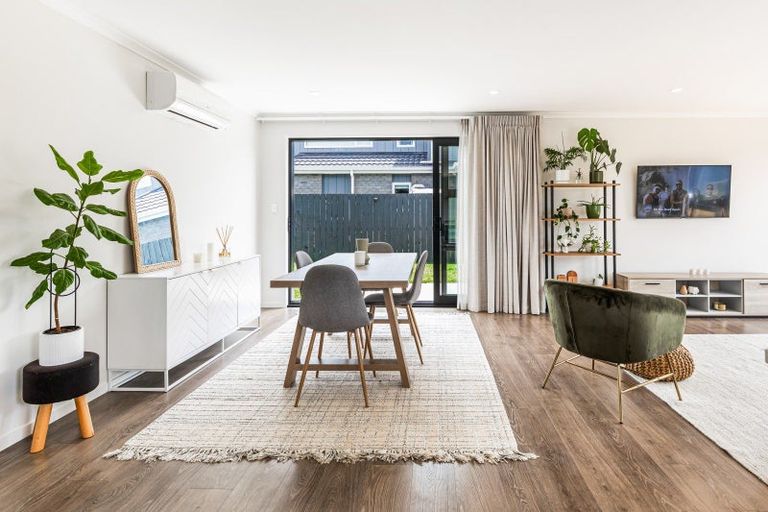 Photo of property in 1/8 Dale Road, Whenuapai, Auckland, 0618