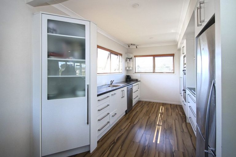 Photo of property in 2 Kapua Place, Taupo, 3330