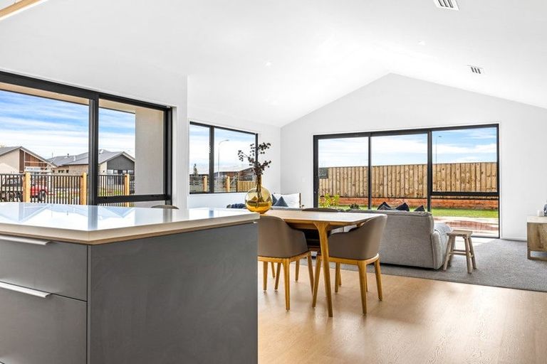 Photo of property in 1 Greig Crescent, Amberley, 7481