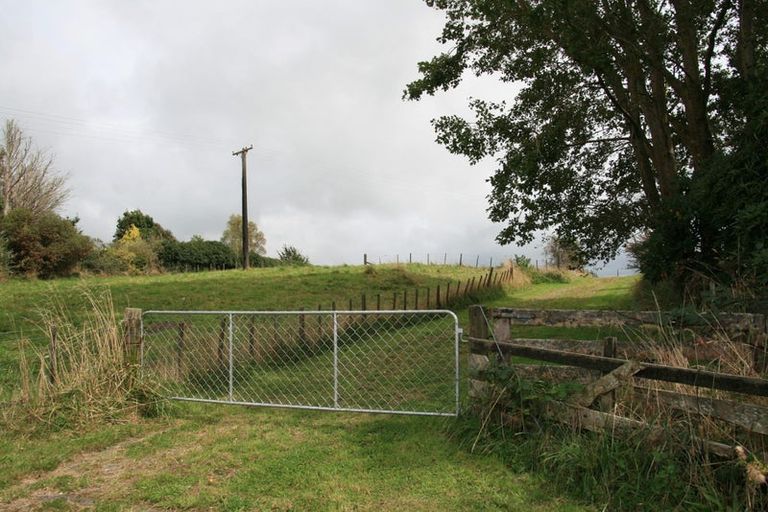 Photo of property in 991 East Road, Toko, Stratford, 4392