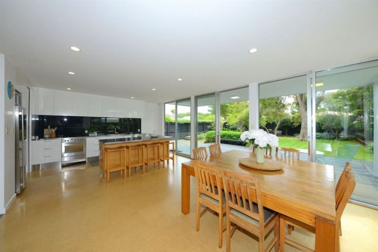 Photo of property in 11 Stenness Avenue, Somerfield, Christchurch, 8024