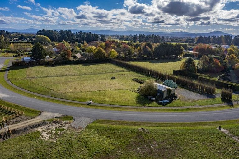 Photo of property in 21 Cricklewood Close, Woodend, 7691