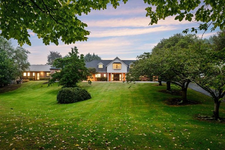 Photo of property in 68 Johns Road, Belfast, Christchurch, 8051