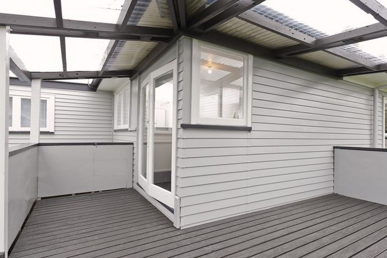 Photo of property in 45 Cargill Street, Papakura, 2110