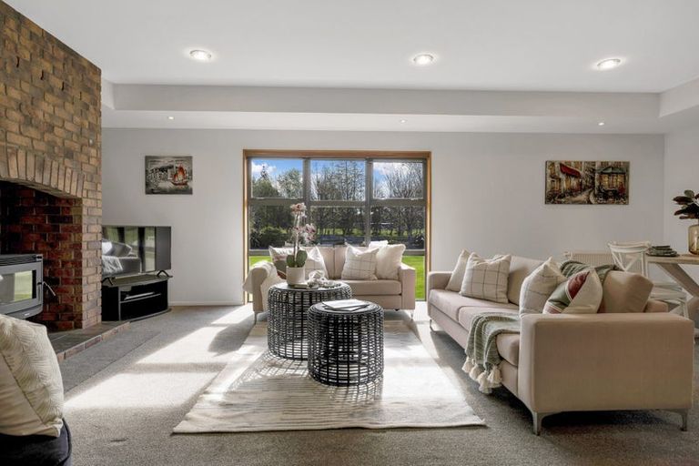 Photo of property in 43 Birchdale Place, Ohoka, Kaiapoi, 7692