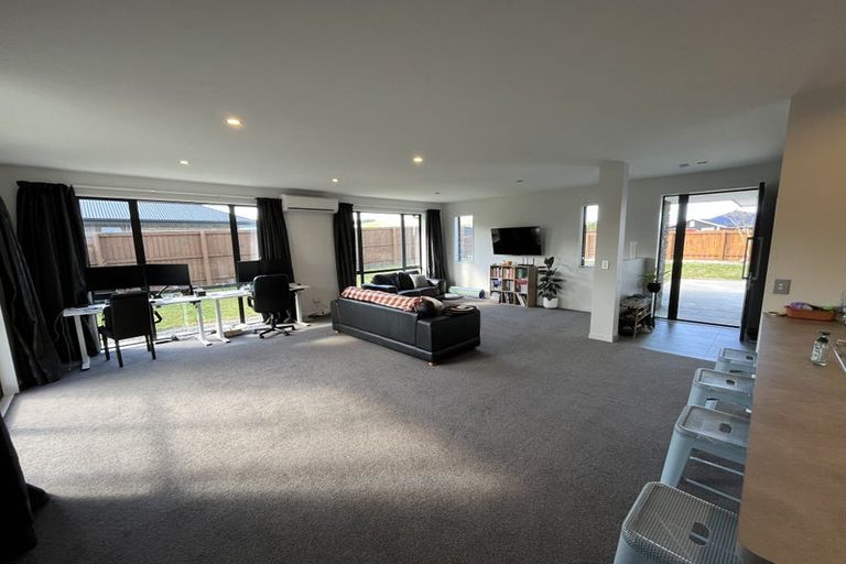 Photo of property in 5 Ormandy Court, Amberley, 7410