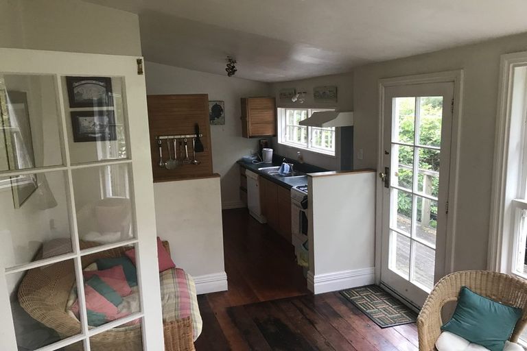 Photo of property in 37 Glenbervie Terrace, Thorndon, Wellington, 6011