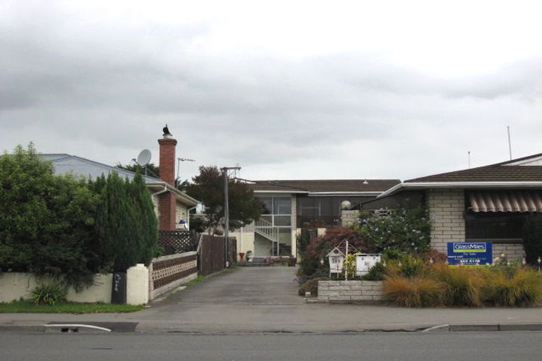 Photo of property in 1/144 Main North Road, Papanui, Christchurch, 8052