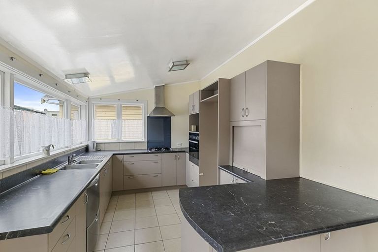 Photo of property in 21 Miro Street, Miramar, Wellington, 6022